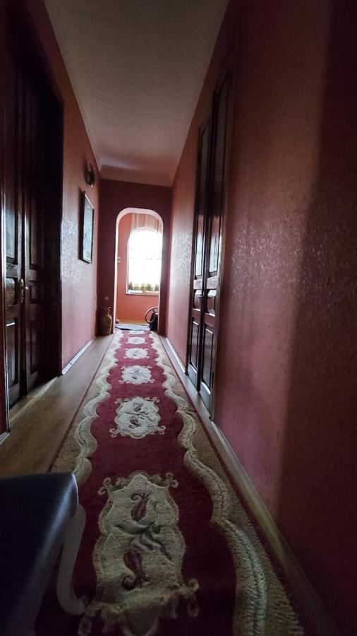Boutique hotel Pʼotʼi Extérieur photo